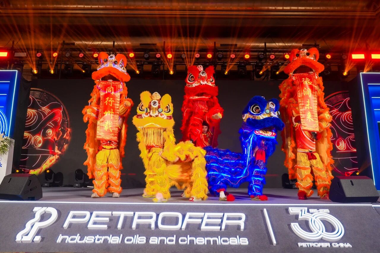 伟德体育 - 综合体育赛事平台|奥体中心相助同伴